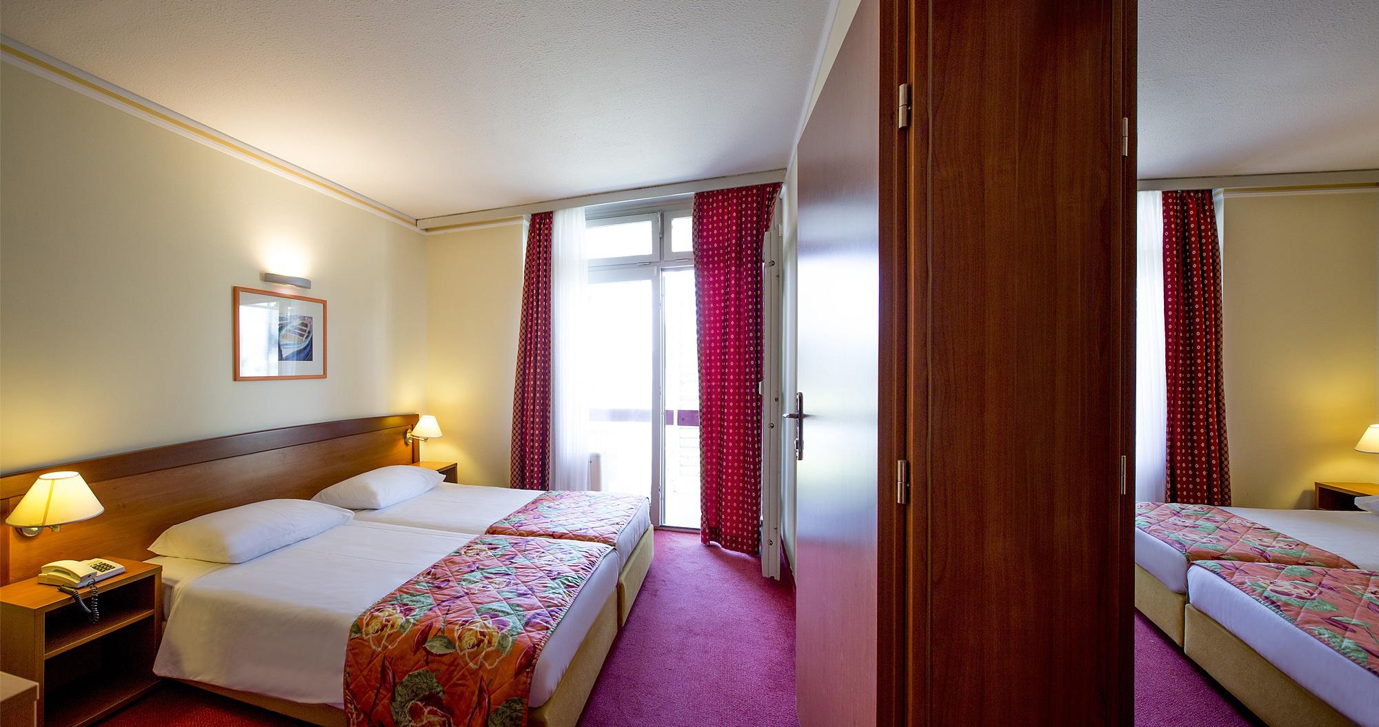 Amadria Park Beach Hotel Niko Šibenik Extérieur photo