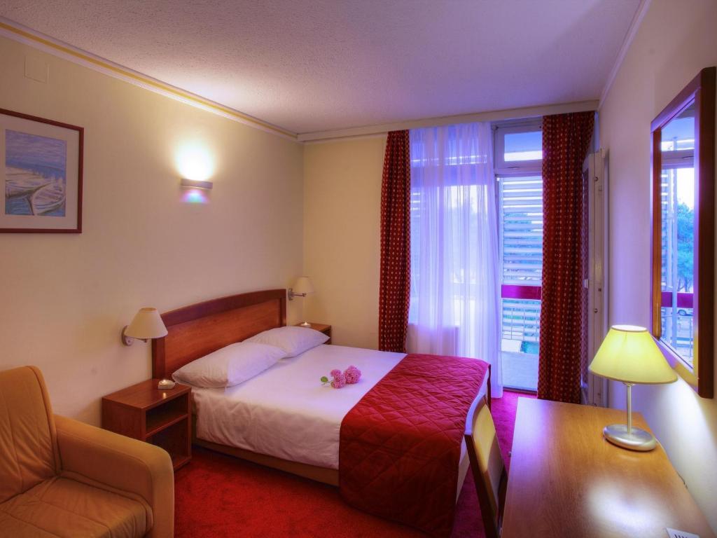 Amadria Park Beach Hotel Niko Šibenik Chambre photo